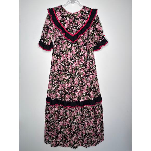 1980s Malumi Hawaii Floral Prairie Dress Pink Roses Ruffle Trim Size Large - Picture 5 of 14